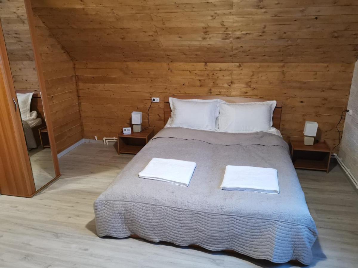 Somogyi Vendeghaz Bed and Breakfast Bancu Exteriör bild