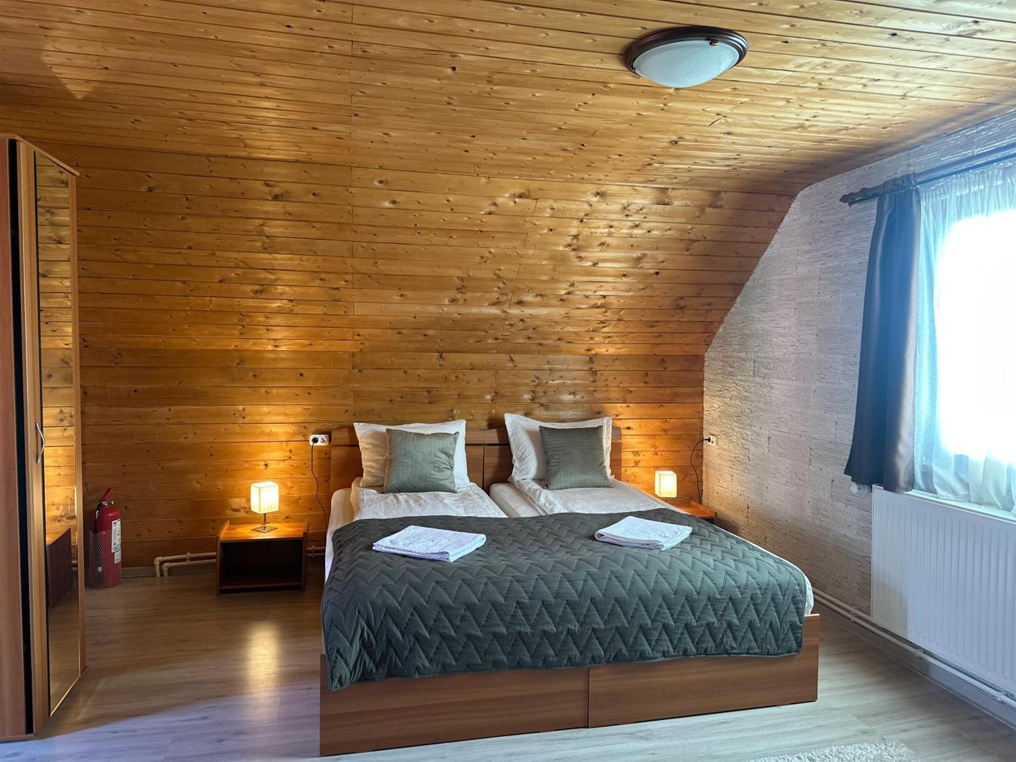 Somogyi Vendeghaz Bed and Breakfast Bancu Exteriör bild